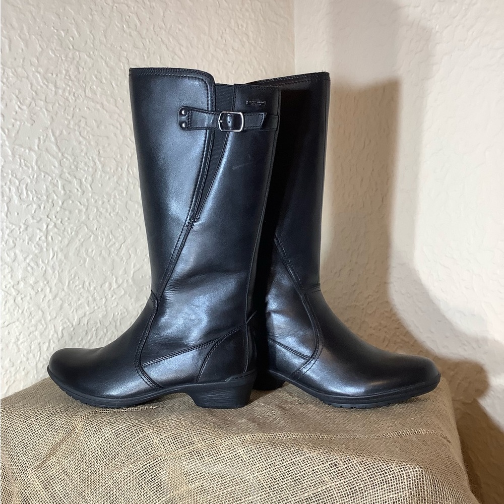 NEW Rockport Women's Cobb Hill Rayna Boot Size 8.5